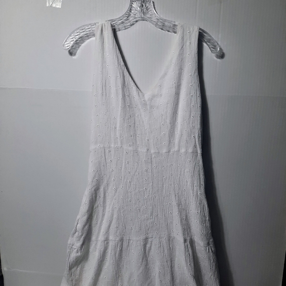 Dressbarn Womens Eyelet Crochet Sleeveless Midi White Dress Boho Beachy Flowy 14 - Picture 6 of 11